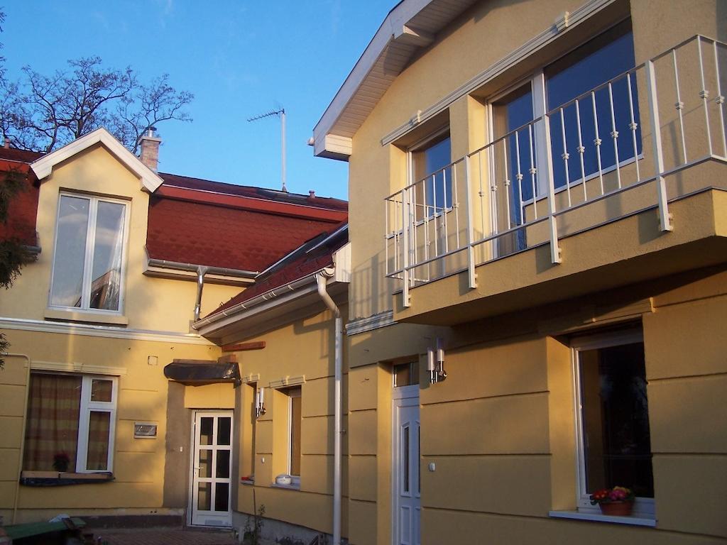 Akacia Apartment - Free Inside Parking, 2 Bedrooms, Garden, Next To Centre Budapeszt Zewnętrze zdjęcie